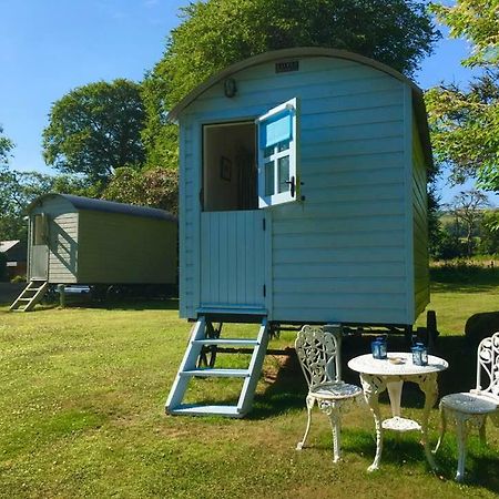 Blackstairs Shepherds Huts Killedmond Extérieur photo