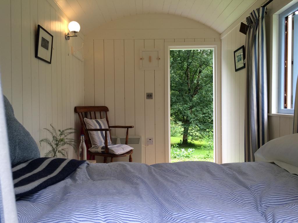Blackstairs Shepherds Huts Killedmond Extérieur photo